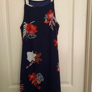 Cute floral strapless dress- never worn